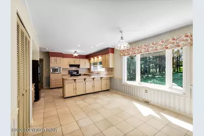  5333 Hickory Circle, Stroudsburg, PA 18360 - Photo 16