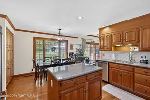 595 Walnut Ave, Pen Argyl, PA 18072 - Photo 42