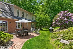 595 Walnut Ave, Pen Argyl, PA 18072 - Photo 20