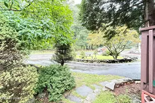 2143 Rosemont Dr, Tobyhanna, PA 18466 - Photo 6