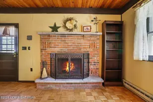 1107 Grouse Ct, Bushkill, PA 18324 - Photo 6