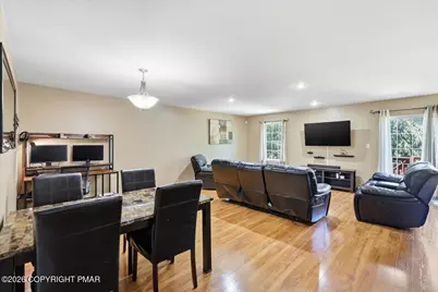  13 Jazz Circle, Whitehall, PA 18052 - Photo 8