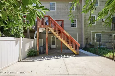  13 Jazz Circle, Whitehall, PA 18052 - Photo 4