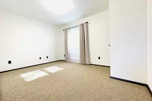 11 Meadow View Dr, Lake Ariel, PA 18436 - Photo 18