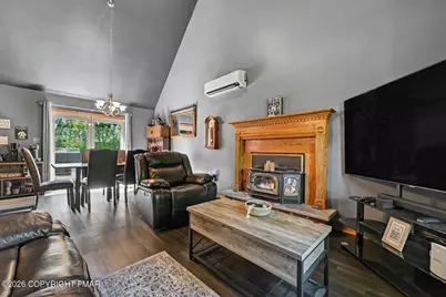  476 Bernadine Drive, Stroudsburg, PA 18360 - Photo 6