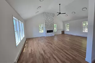 211 Brentwood Dr, Bushkill, PA 18324 - Photo 8
