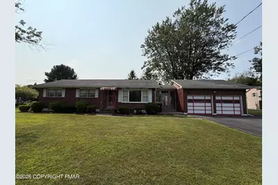  2662 Community Drive, Bath, PA 18014 - Photo 2