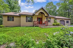 174 Delbert Dr, Covington Township, PA 18424 - Photo 2