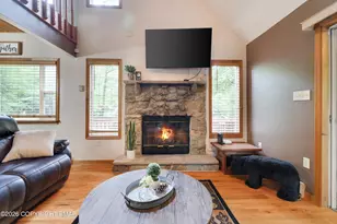 3102 Neshaming Dr, Pocono Lake, PA 18347 - Photo 4