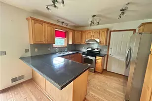 3225 Sussex Dr, Tobyhanna, PA 18466 - Photo 6