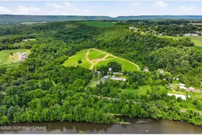 429 Riverview Drive, Walnutport, PA 18088 - Photo 12