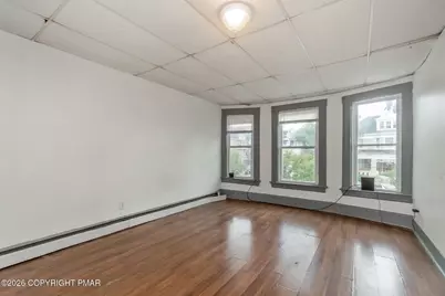  825 Lehigh Street, Easton, PA 18042 - Photo 12