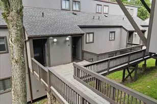 14 Middle Village Way, Tannersville, PA 18372 - Photo 1