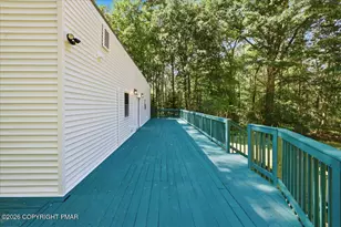 282 Stillwater Dr, Pocono Summit, PA 18346 - Photo 22