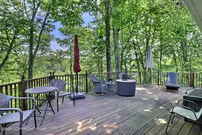  120 Indianwood Drive, Stroudsburg, PA 18360 - Photo 14