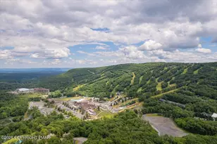 14 Middle Village Way, Tannersville, PA 18372 - Photo 28