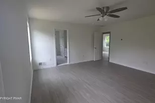 1369 Mutton Hollow Rd, Stroudsburg, PA 18360 - Photo 18