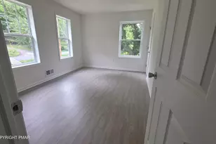 1369 Mutton Hollow Rd, Stroudsburg, PA 18360 - Photo 22
