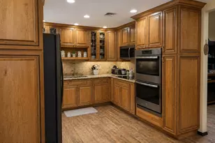 215 Maple Ridge Dr, Hawley, PA 18428 - Photo 8