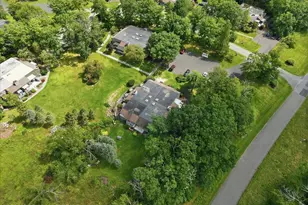 105 Condor Dr, Tamiment, PA 18371 - Photo 34
