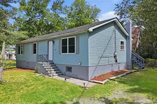5358 Lockwood Dr, Tobyhanna, PA 18466 - Photo 2
