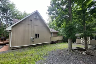 145 Salisbury Rd, Bushkill, PA 18324 - Photo 52