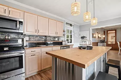  721 Lehigh Gap Street, Walnutport, PA 18088 - Photo 24