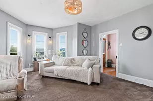 721 Lehigh Gap St, Walnutport, PA 18088 - Photo 12