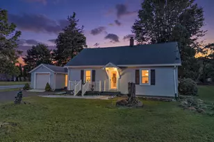 2165 N 5th St, Stroudsburg, PA 18360 - Photo 2