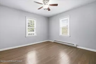 105 Periwinkle Ln, Stroudsburg, PA 18360 - Photo 32