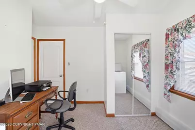  120-122 Leafy Greene Street, Stroudsburg, PA 18360 - Photo 18