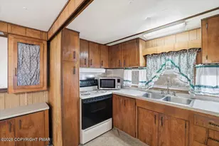 120-122 Leafy Greene St, Stroudsburg, PA 18360 - Photo 36
