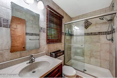  2265 Hillcrest Drive, Pocono Pines, PA 18350 - Photo 28