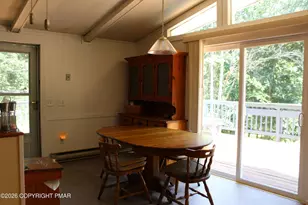 1115 Falls Rd, Bushkill, PA 18324 - Photo 6