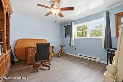  208 Depue Circle, Bushkill, PA 18324 - Photo 12