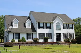 2442 Tacoma Dr, Blakeslee, PA 18610 - Photo 1