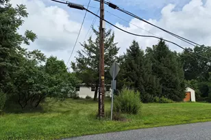 2737 Mountain Rd, Stroudsburg, PA 18360 - Photo 12