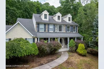  208 Fazio Way, East Stroudsburg, PA 18302 - Photo 2
