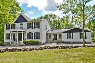 609 Sunlite Ln, Stroudsburg, PA 18360 - Photo 1