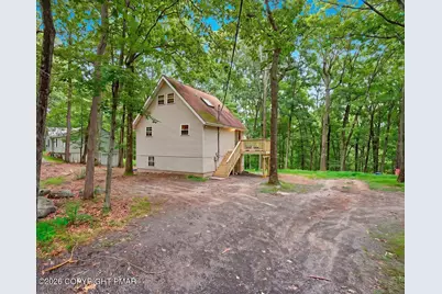  550 Whippoorwill Drive, Bushkill, PA 18324 - Photo 1
