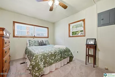 934 Lower South Main Street, Bangor, PA 18013 - Photo 12