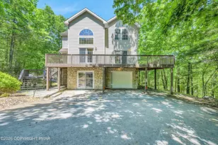 102 Eagle Rock Rd, Lackawaxen, PA 18435 - Photo 2