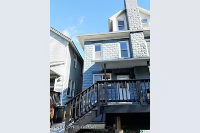  696 S Main Street, Bangor, PA 18013 - Photo 2