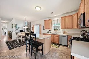 209 Old Orchard Dr, East Stroudsburg, PA 18302 - Photo 16