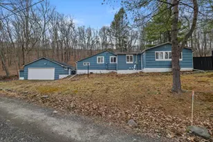 265 Rown Rd, East Stroudsburg, PA 18302 - Photo 2