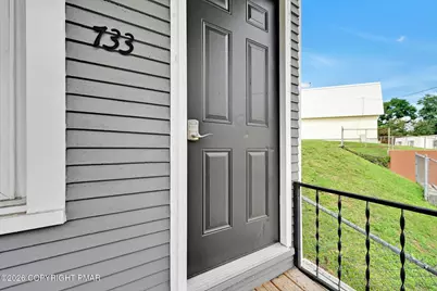  733 N 2nd Street, Pottsville, PA 17901 - Photo 4