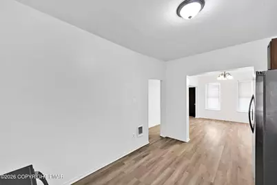  733 N 2nd Street, Pottsville, PA 17901 - Photo 10