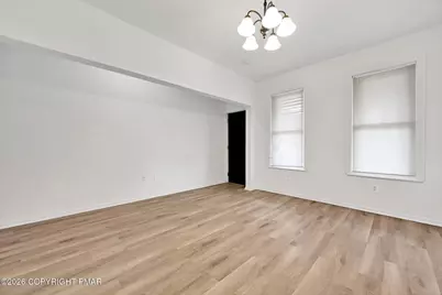  733 N 2nd Street, Pottsville, PA 17901 - Photo 8