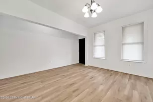 733 N 2nd St, Pottsville, PA 17901 - Photo 8