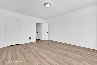 733 N 2nd Street, Pottsville, PA 17901 - Photo 18